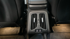 BMW 2 Series 225e xDrive Luxury 5dr DCT Hatchback